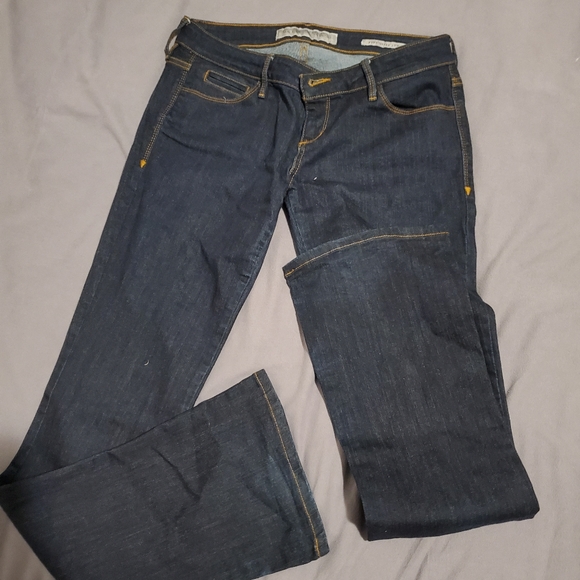 Woman's jens - Picture 9 of 16